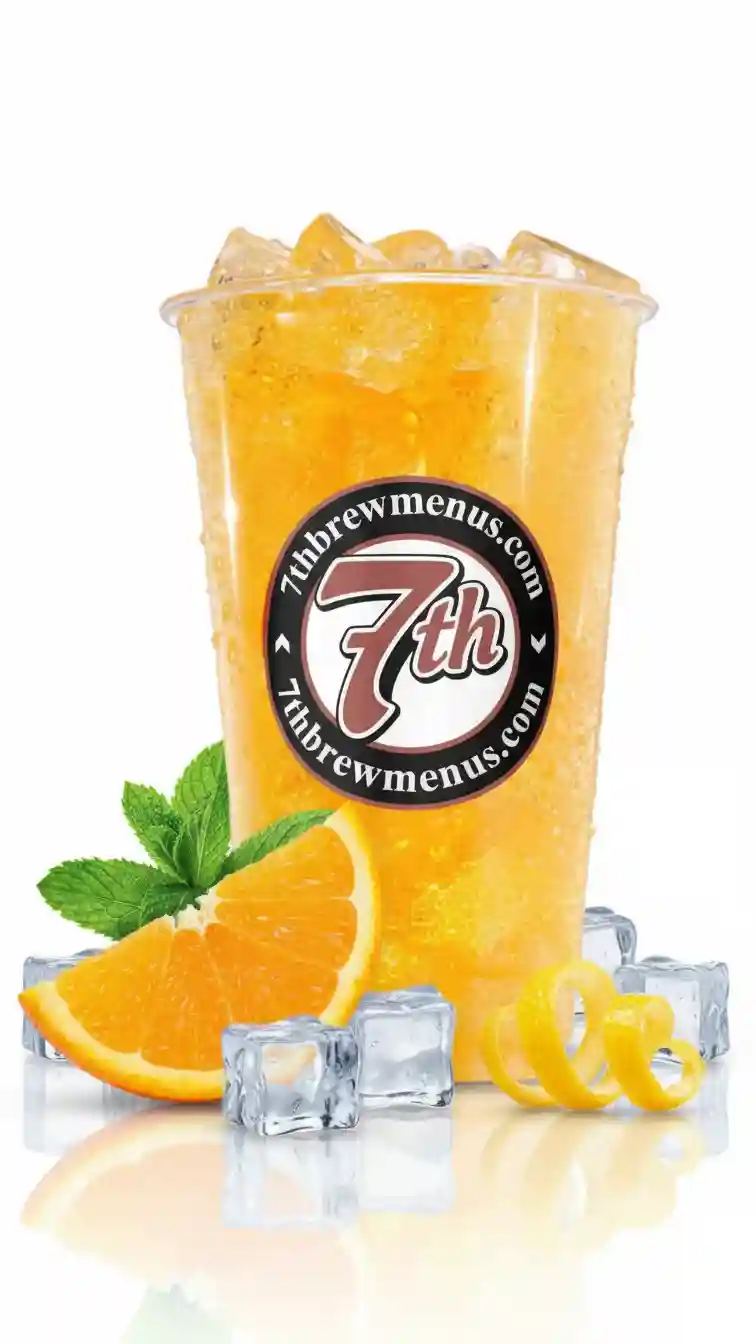 Iced 7 Brew Heatwave Fizz specialty drink served in a clear cup.
